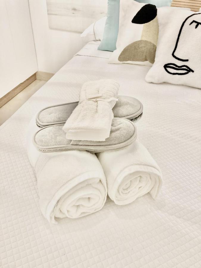Apartamentos Nuria 19 Granada Bagian luar foto